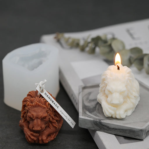 lion candle mold